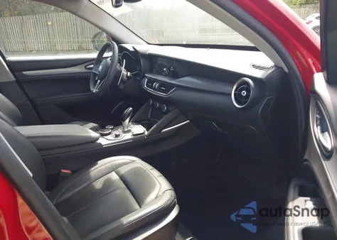 2018 Alfa Romeo Stelvio Sport Awd z USA, uszkodzony, nr VIN ZASFAKPN5J7B71721